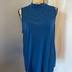 TORRID sleeveless top